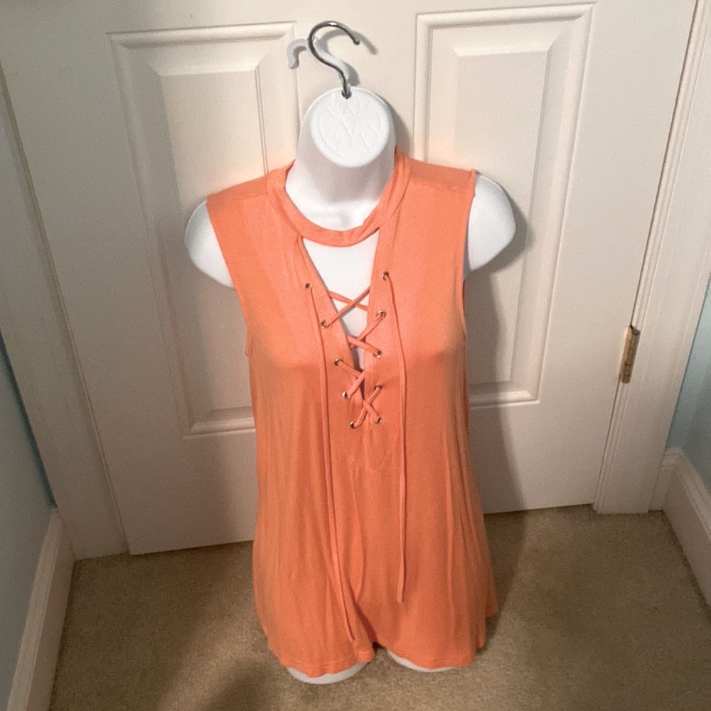 Super cute peach Venus tank top🏖🏖